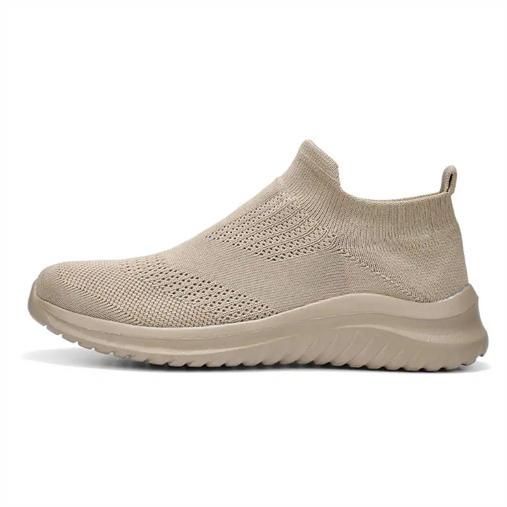 Beige Zachte Nieuwe Nieuwighei - Streetwear Brands In Uk recensie en prijs